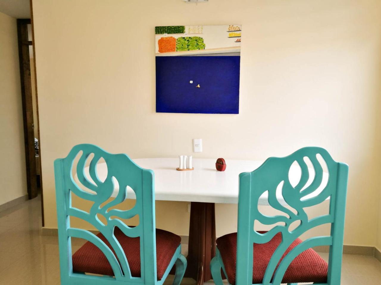 Aparta Con Parqueadero Y Wifi Apartment *